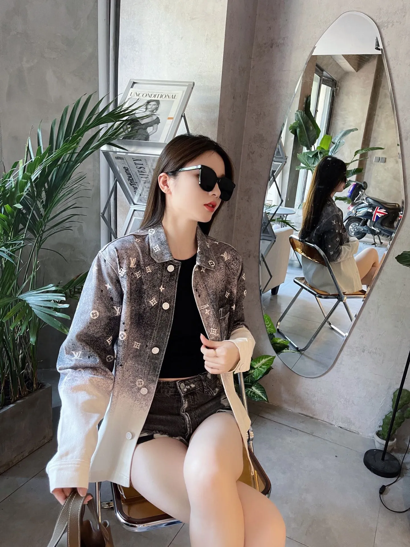 Louis Vuitton/Louis Vuitton starry sky rendering presbyopic gradient denim shirt jacket